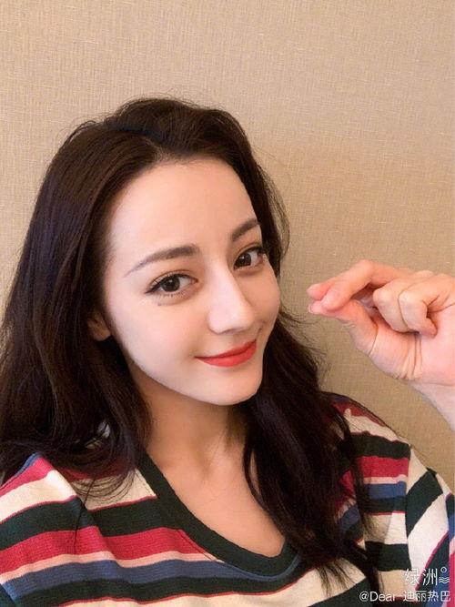 娱乐吃瓜酱自拍 第1张 娱乐吃瓜酱自拍 第1张