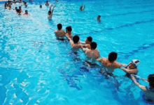 水上乐园美女吃瓜,美食诱惑尽享欢乐时光 第1张 水上乐园美女吃瓜,美食诱惑尽享欢乐时光 第1张